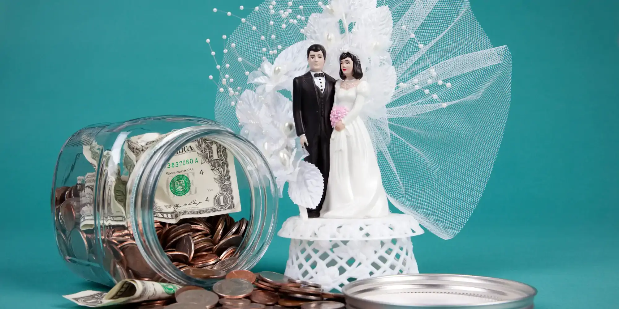 10 Smart Tips to Save Money for Your Wedding